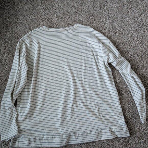 NWOT Amalli Talli cream/blue top, XL Tall - Picture 8 of 8